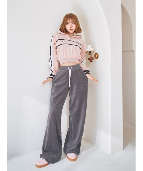 Darich（ダーリッチ） ラインベロアショートフーディ レディース