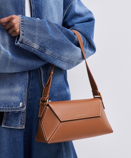 CHARLES ＆ KEITH（チャールズ&キース） ショルダーバッグ バッグ