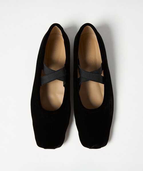 ODETTE E ODILE（オデット エ オディール） バレエシューズ パンプス