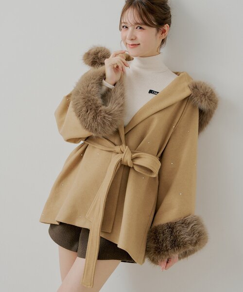 ピコロ様 タグ付スーパービューティー ケープ調コート40 ￥30800