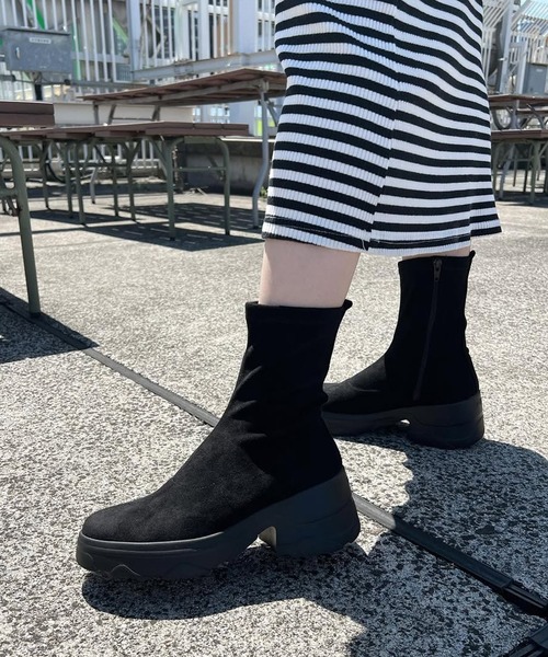 diana（プラスダイアナ） ブーツ 「軽量」厚底ストレッチショート