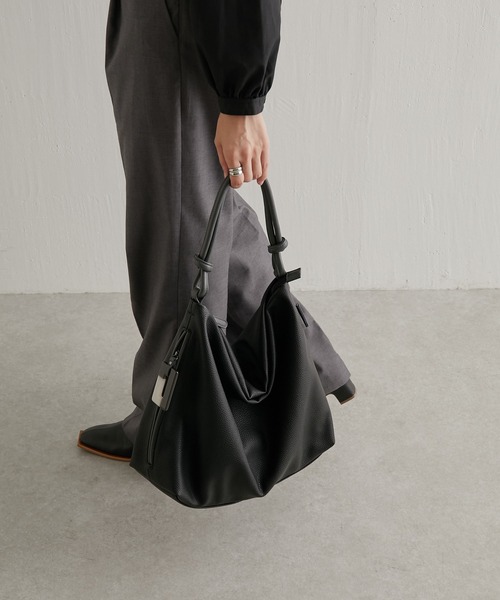 ear PAPILLONNER（イア パピヨネ） トートバッグ 「A4対応」樹脂パーツ