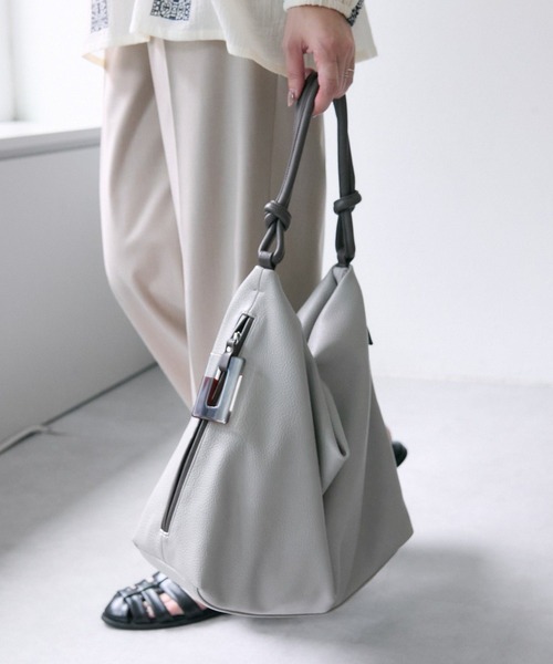 ear PAPILLONNER（イア パピヨネ） トートバッグ 「A4対応」樹脂パーツ