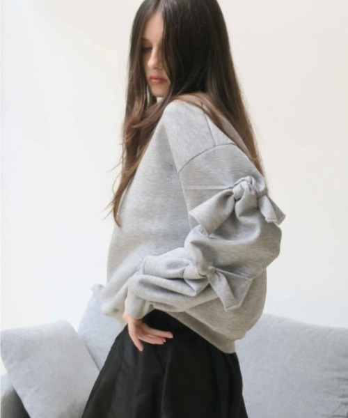 AMOMMA（アモマ） トレーナー スウェット RIBBON SLEEVE SWEAT