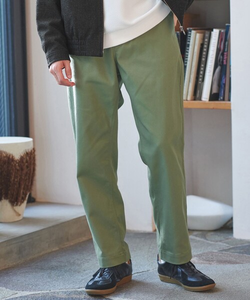 green label relaxing（グリーンレーベルリラクシング） チノパン