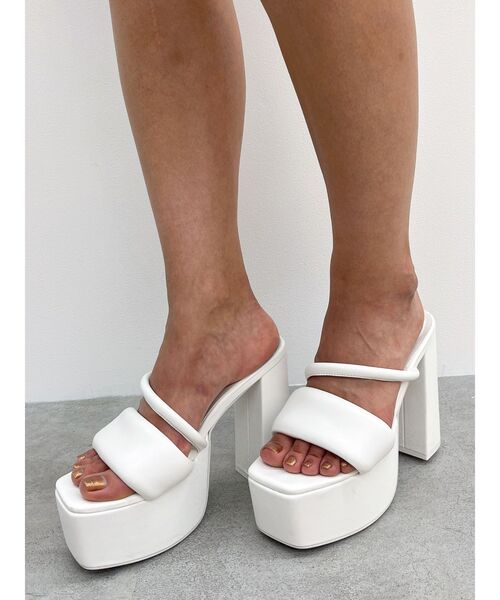 GYDA（ジェイダ） サンダル アシンメトリーラインパディングチャンキー