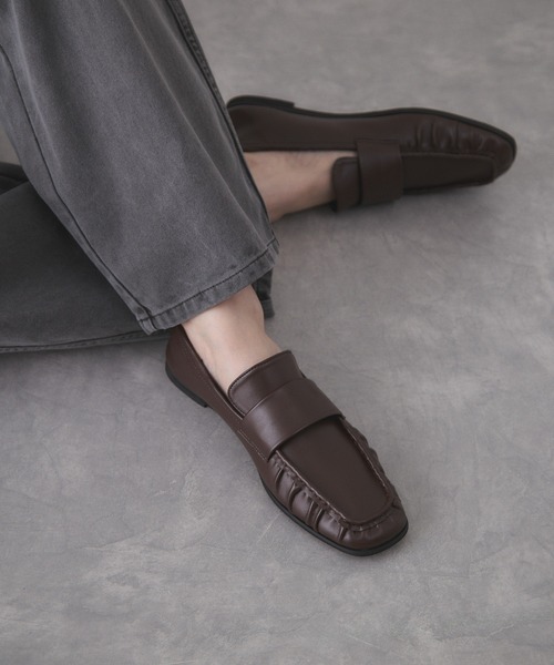 ADAM ET ROPE'（アダムエロペ） ローファー ソフトギャザーローファー