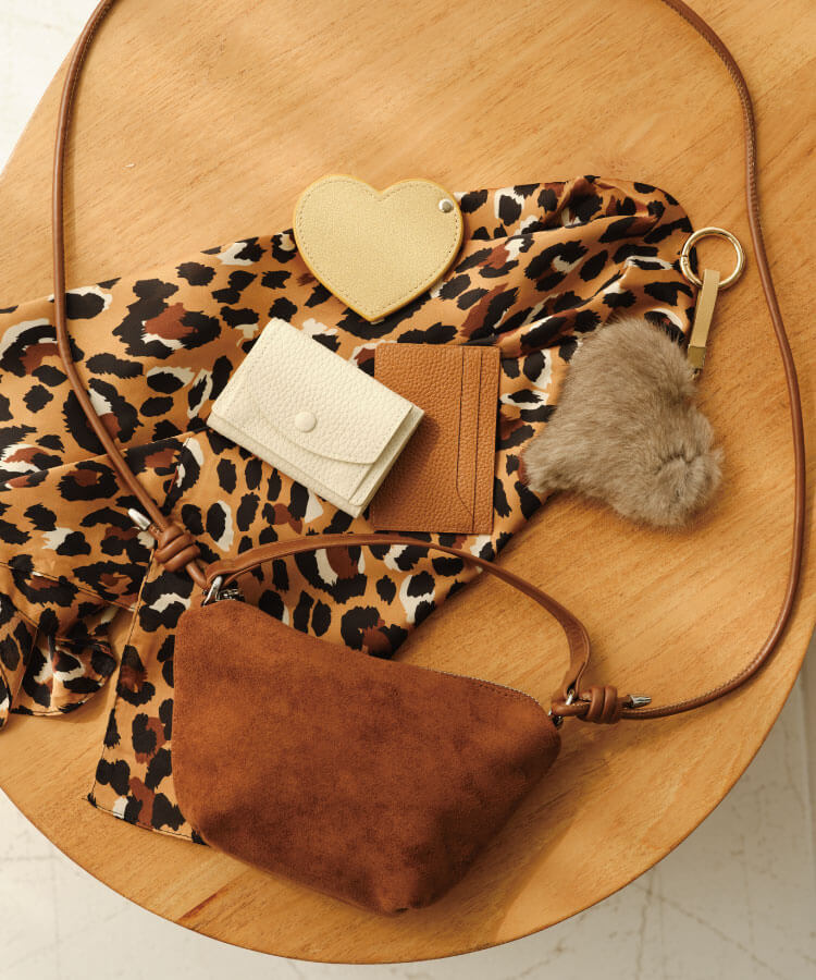 ZAKKA-BOX(ザッカボックス)】スウェードノットショルダーポシェット