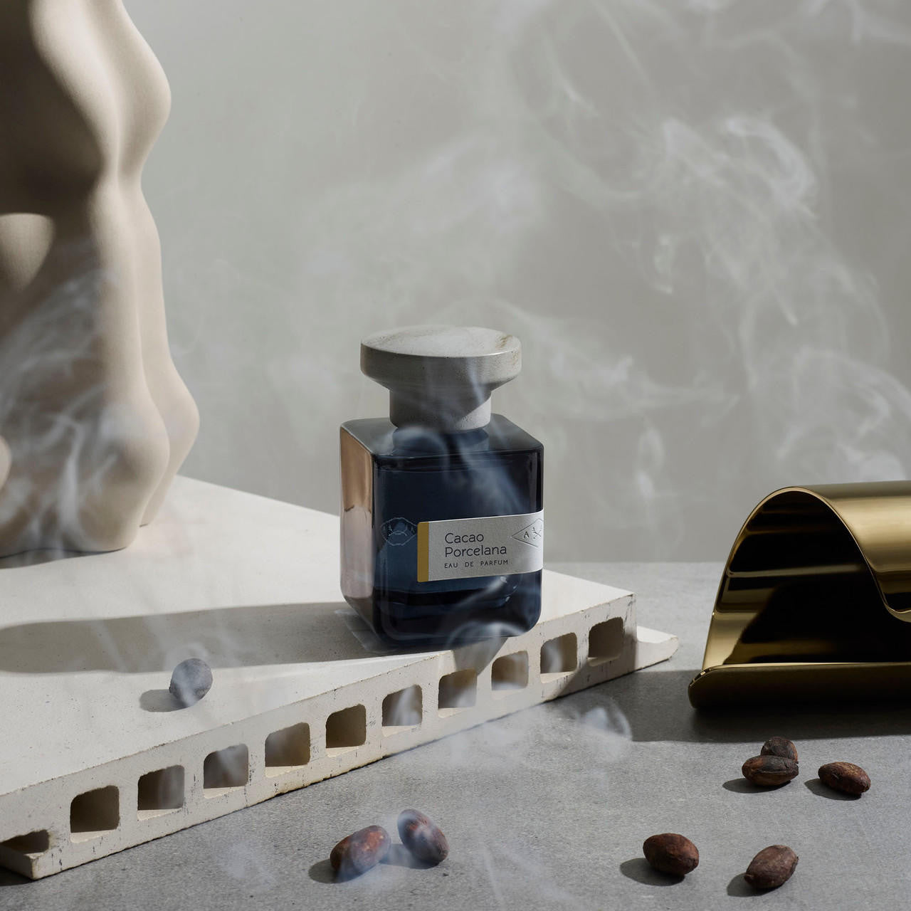 Shop ATELIER MATERI- CACAO PORCELANA Eau de Parfum | ZGO Perfumery