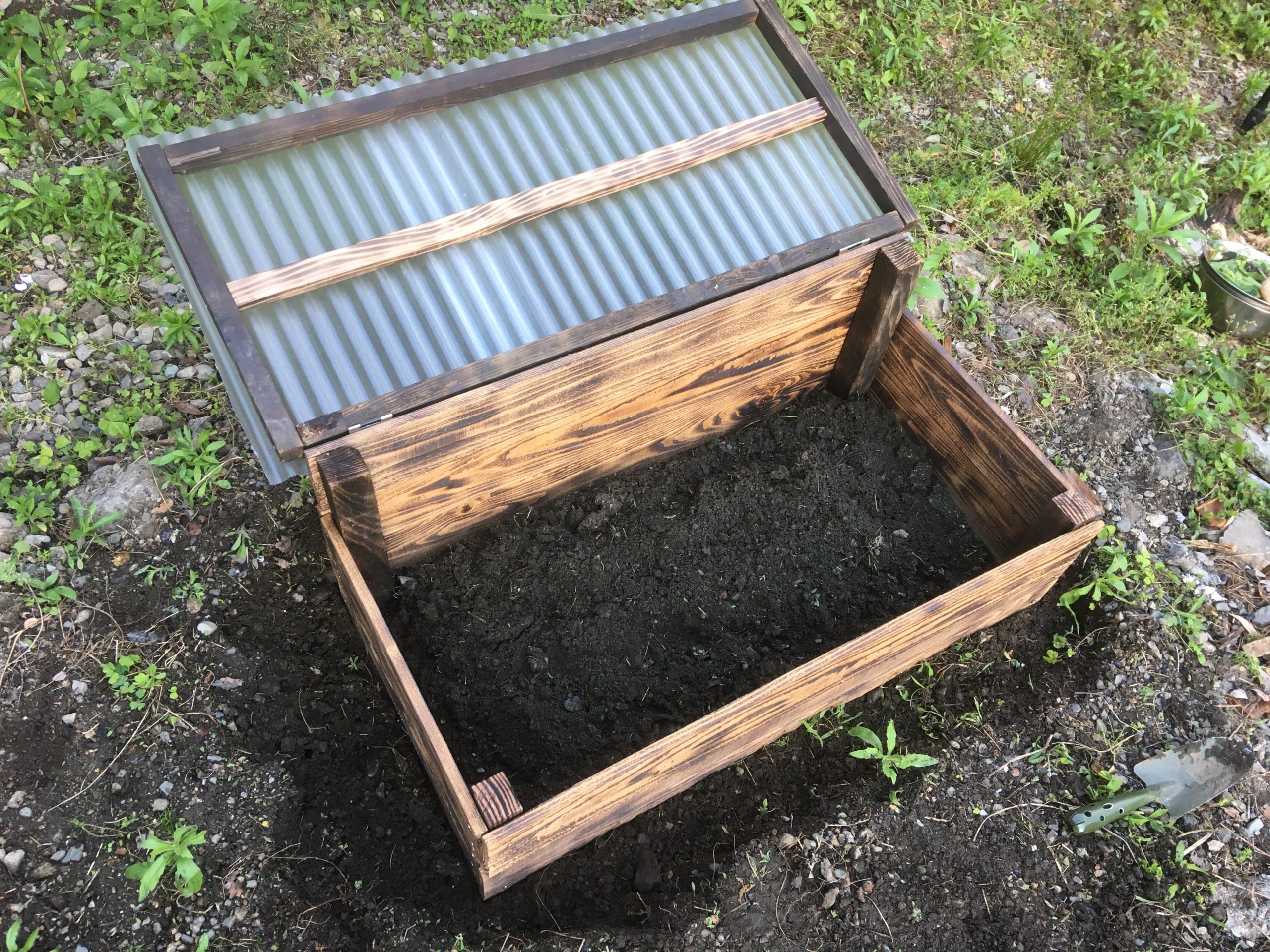 キエーロ・コンポストで生ゴミ堆肥化【ベランダでもできる土のDIY