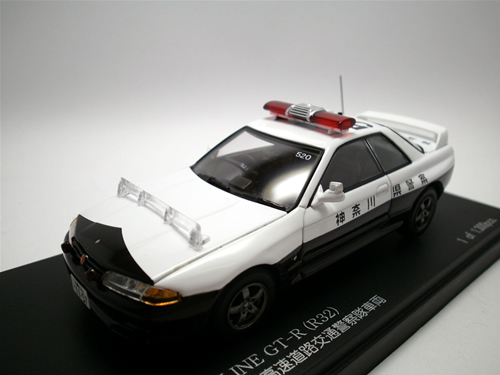 レイズ 日産 スカイライン GT-R(R32) パトカー 1993 神奈川警察 高速