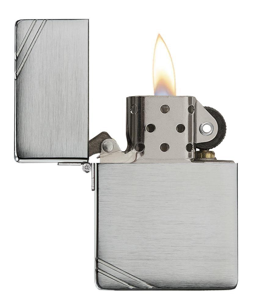 1935 Replica Windproof lighter with Slashes – Zippo USA