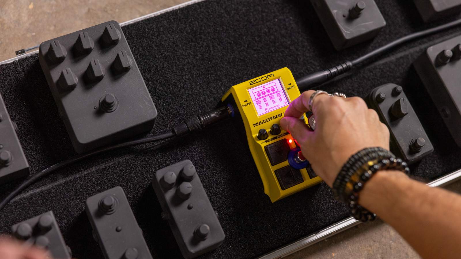 MS-200D+ New Effects | ZOOM