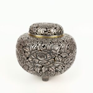 金属工芸品 – 古美術西川