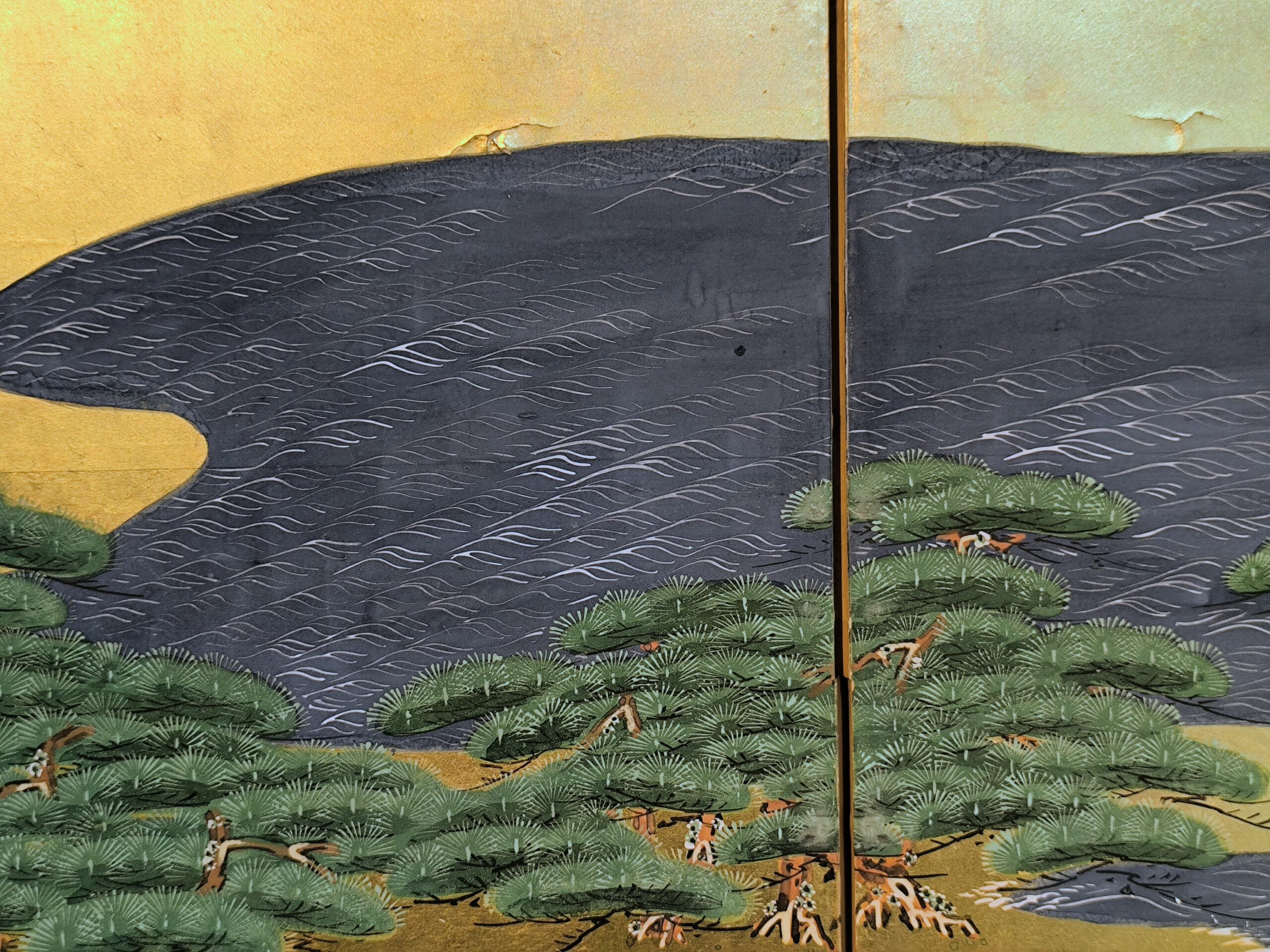 紙本金地著色海松鶴図6曲屏風 – 古美術西川