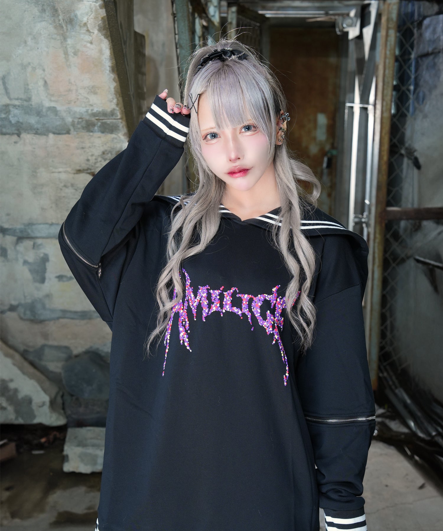 Amilige発泡プリントセーラーカラースウェット– A AM STUDIO