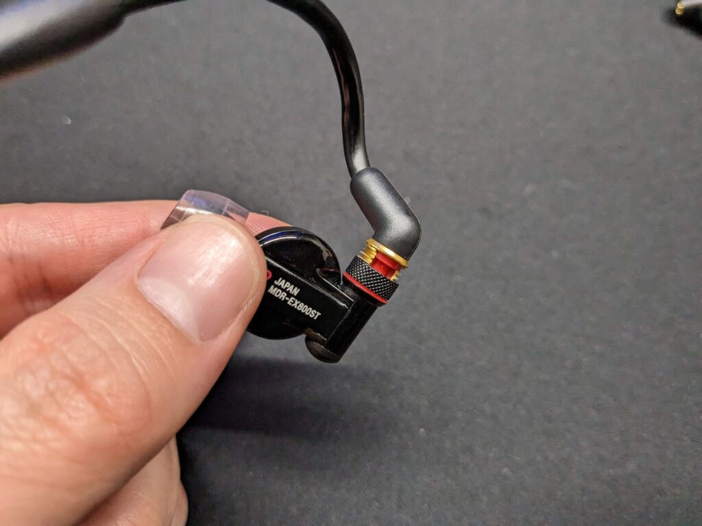 レビュー】イヤホンのリケーブルはもう怖くない。okcscの変換