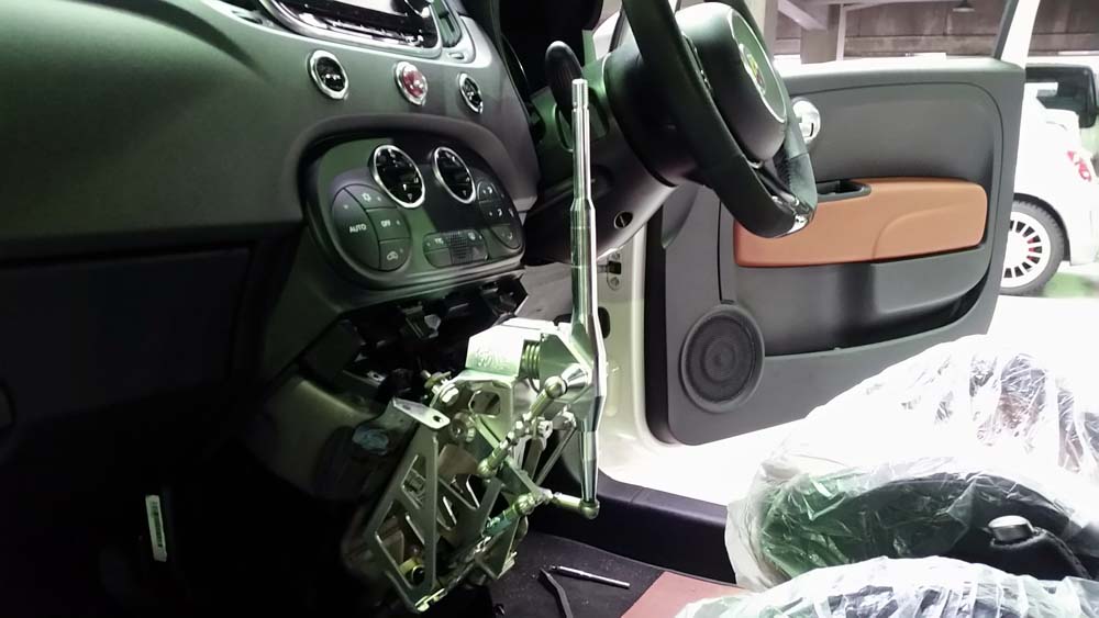 CAE ULTRA SHIFTER｜フィアット・アバルトのことならTRUCCO（トゥルッコ）