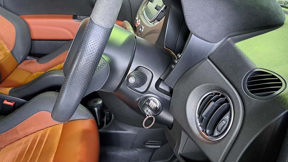 ステアリングコラムエクステンダー｜フィアット・アバルトのことなら