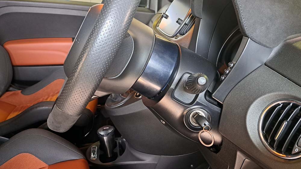 ステアリングコラムエクステンダー｜フィアット・アバルトのことなら