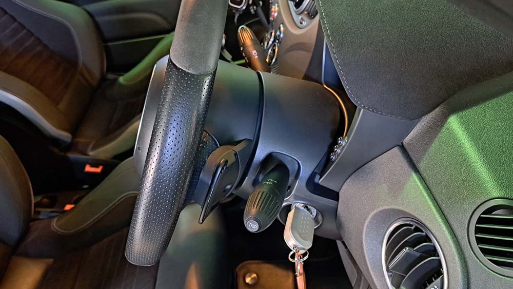 ステアリングコラムエクステンダー｜フィアット・アバルトのことなら