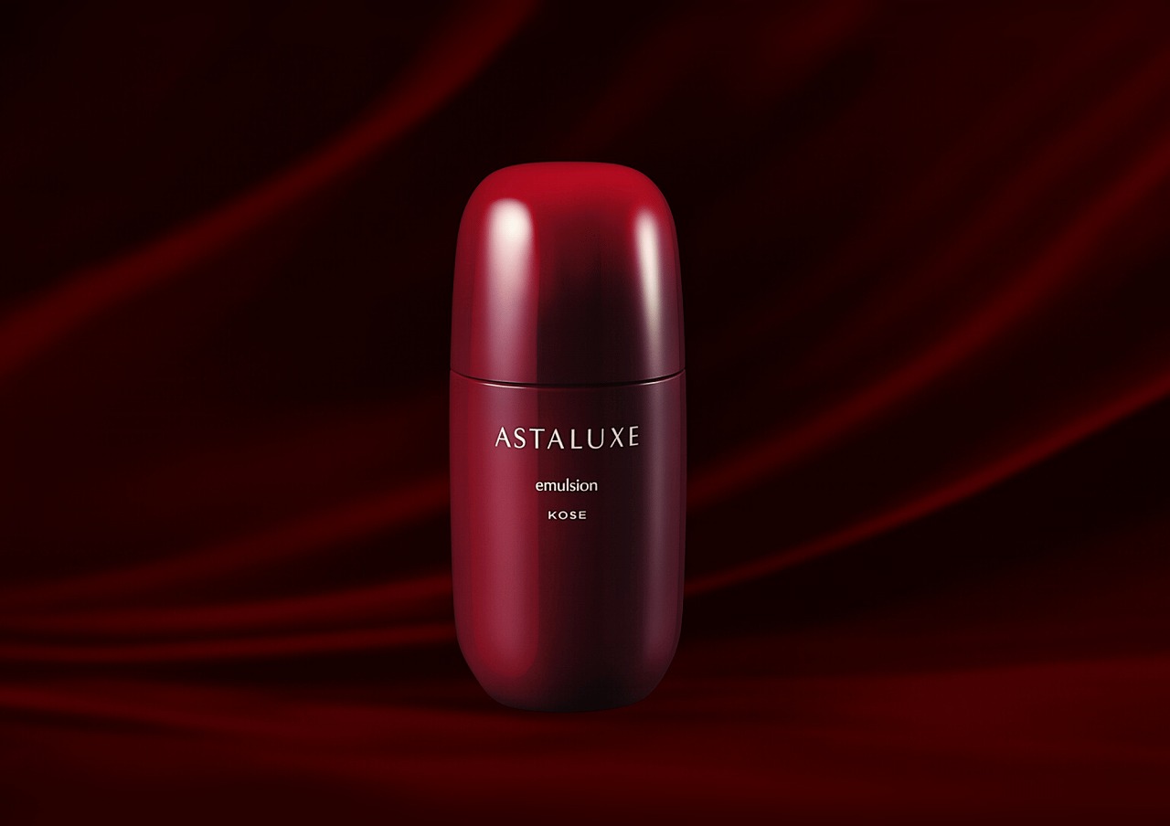 アスタリュクス エマルジョン AX｜サロン専売品でふっくら潤うハリ肌へ