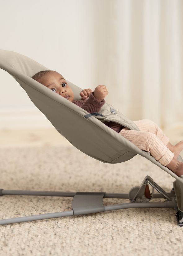公式】ベビービョルン バウンサー バランスソフト | BabyBjörn