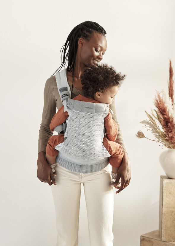 Baby Carrier Harmony—comfy, padded back support | BabyBjörn
