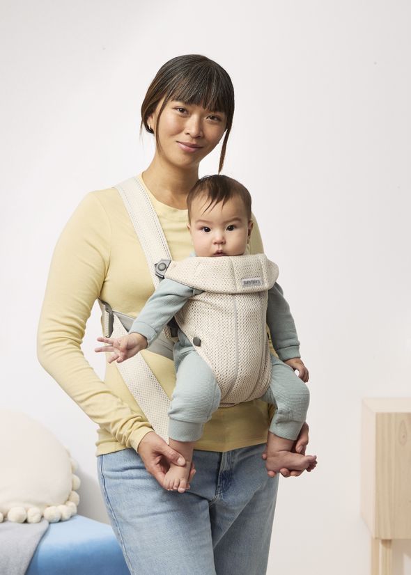Baby Carrier Mini—perfect for a newborn | BabyBjörn