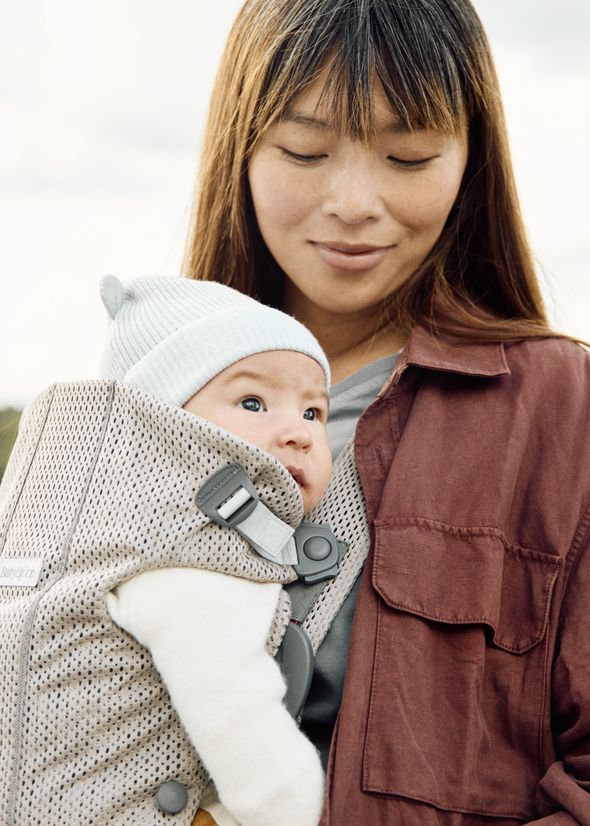 Baby Carrier Mini—perfect for a newborn | BabyBjörn