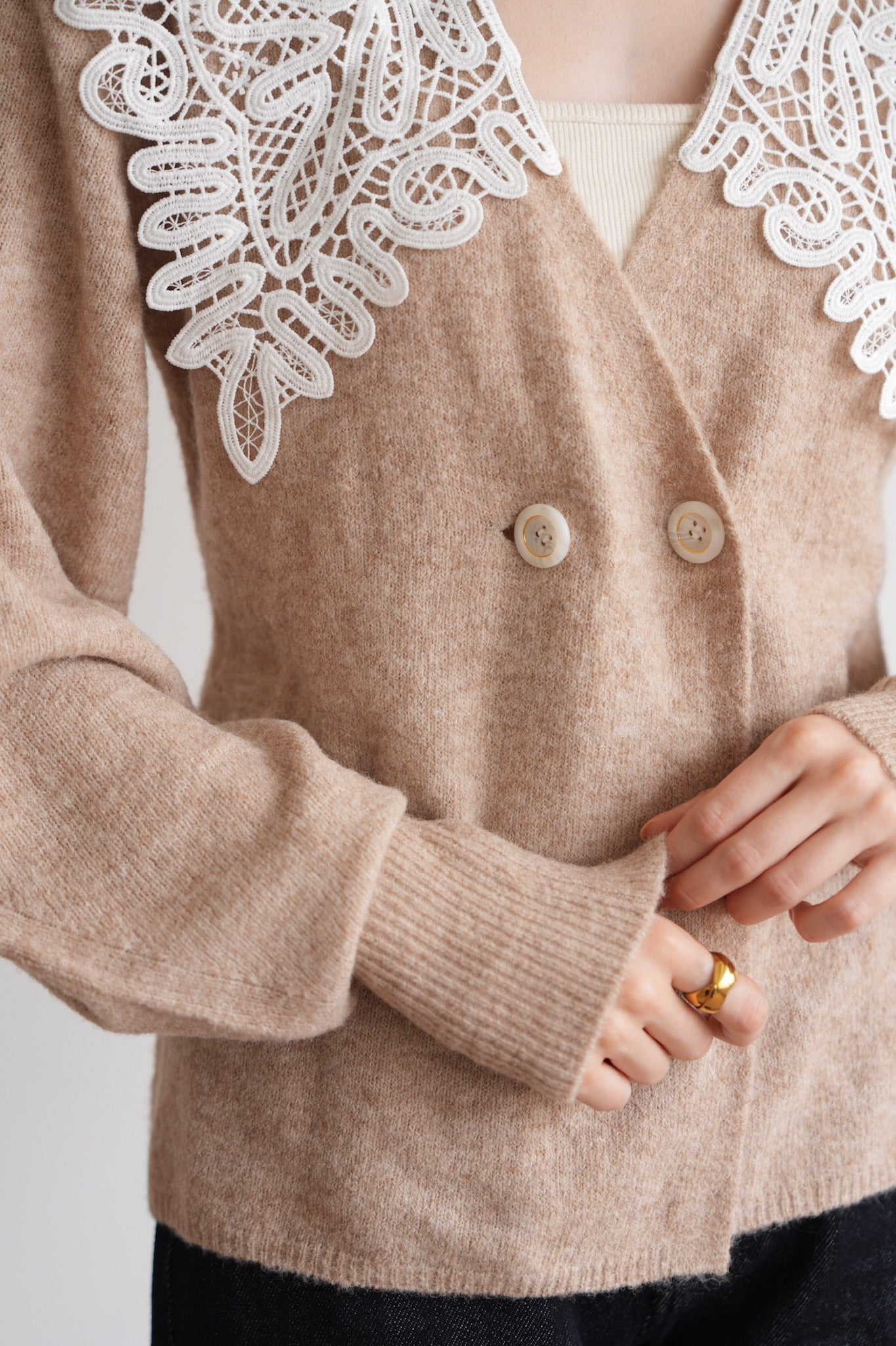 lace collar knit cardigan – Acka online store