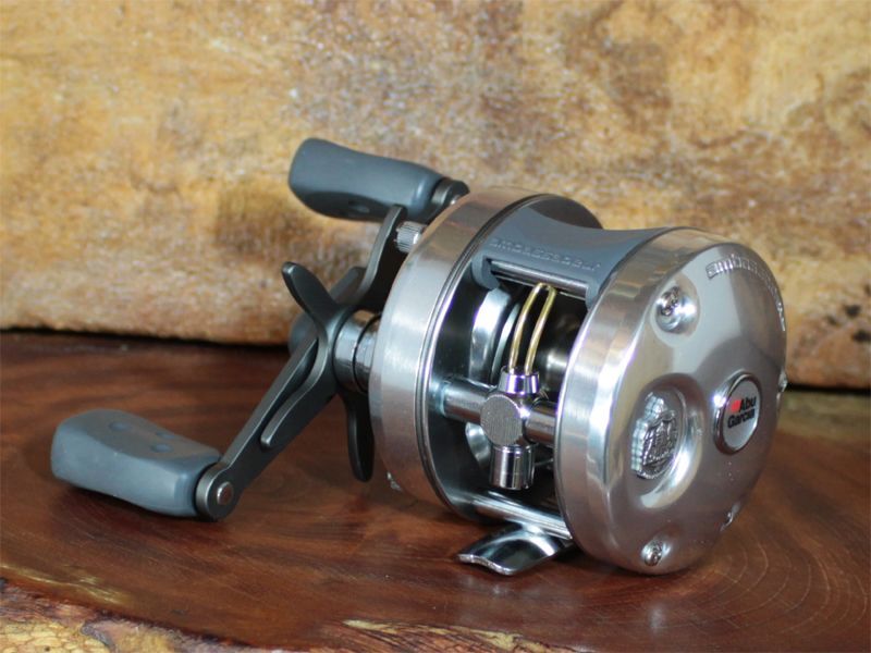 ABU Garcia 4600C3 ☆右☆超美品 - ABU's memory