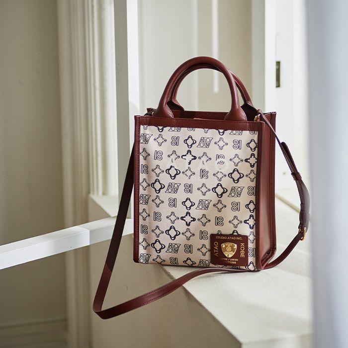 アタオ新作☆18周年記念！空気のように軽い2Wayバッグ「エア