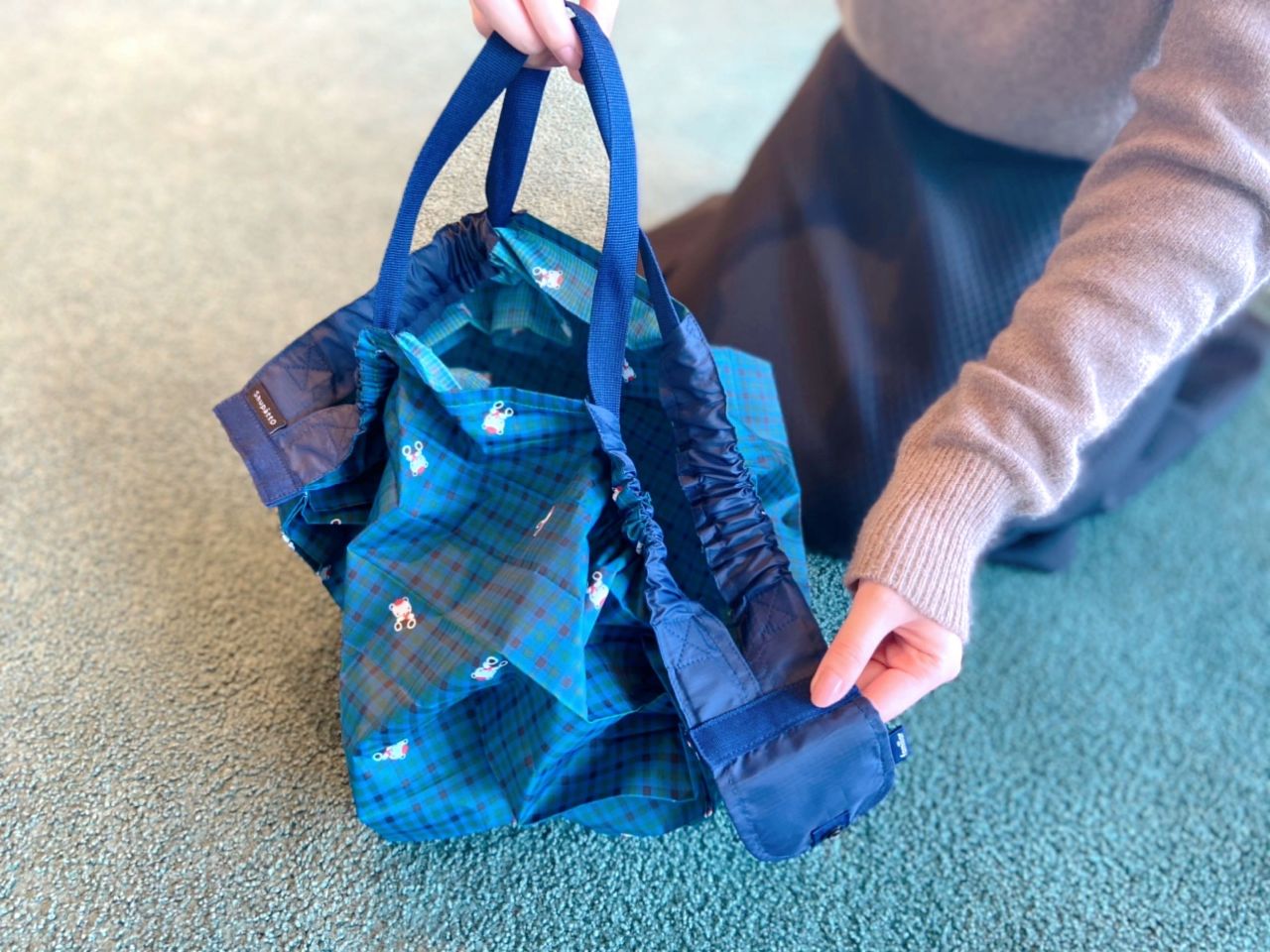 シュパット・エコバッグ」青系チェック柄販売中！｜ファミリア代官山店
