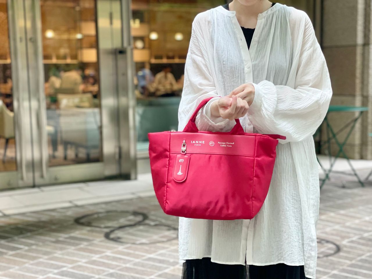 欠品カラー続出！撥水ナイロンの大好評バッグ「オペラ」をご紹介