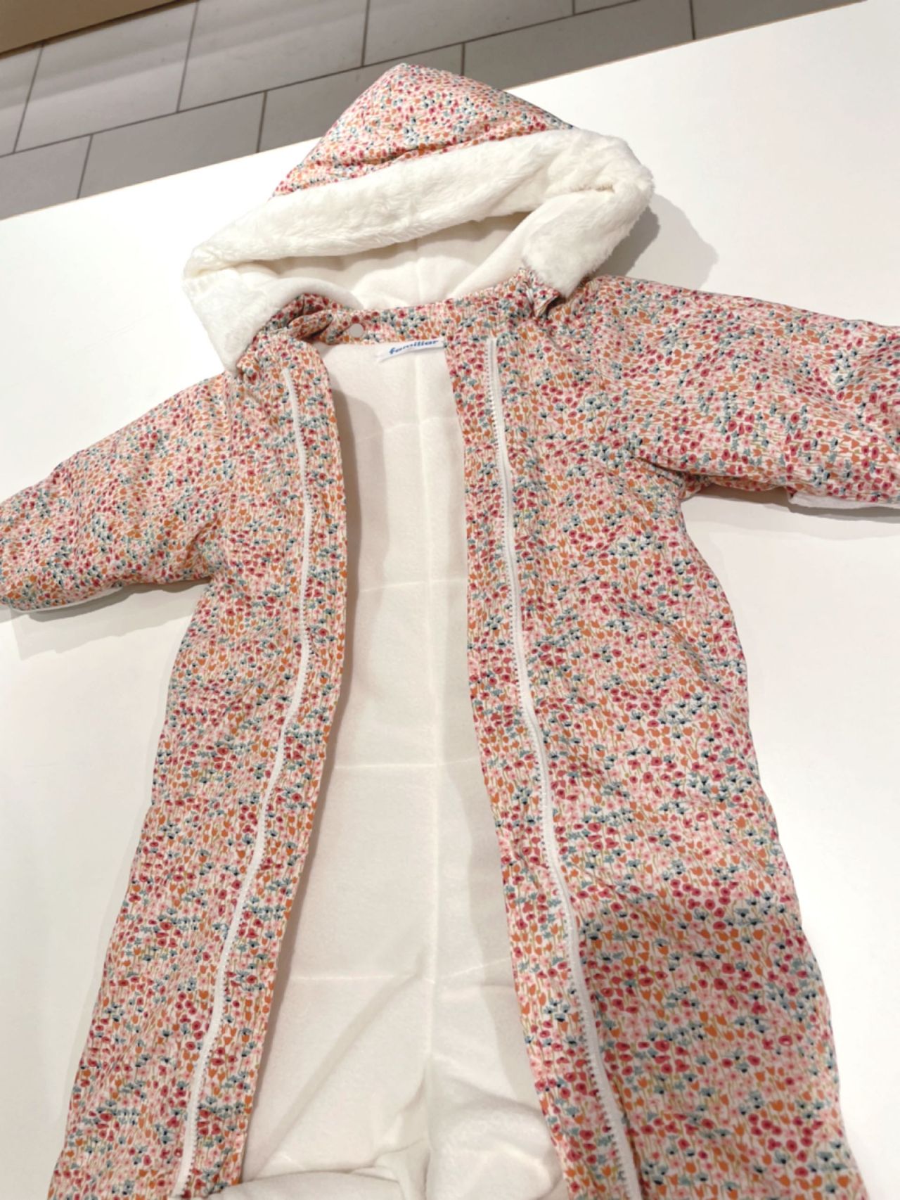 ベビーのアウター「ジャンプスーツ」のご紹介♪｜ファミリア伊勢丹新宿