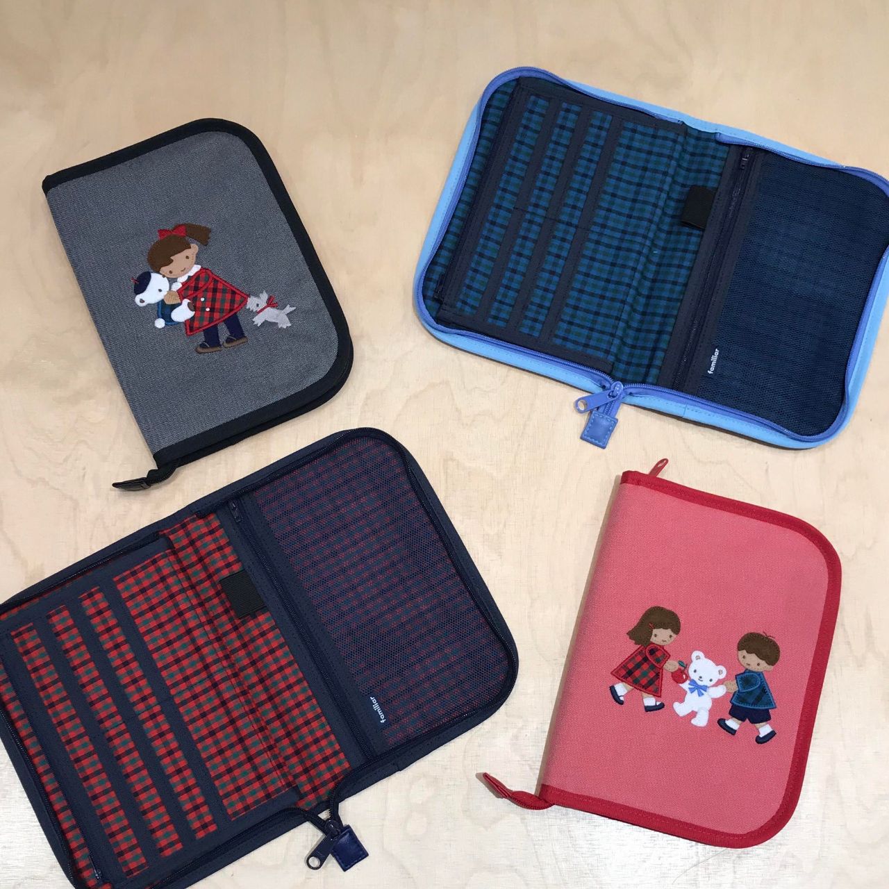 自分好みにカスタマイズ！マルチケースのご紹介♪part1｜ファミリア