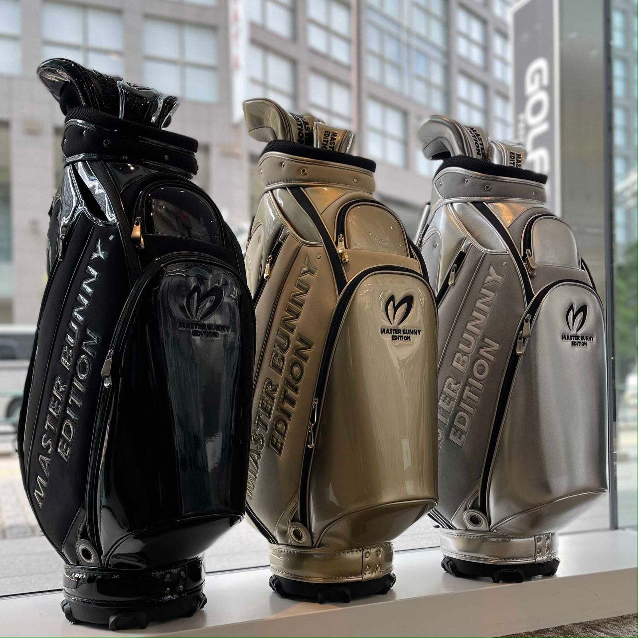 マスターバニー新作キャディバック入荷！ | ゴルフ5 プレステージ新宿