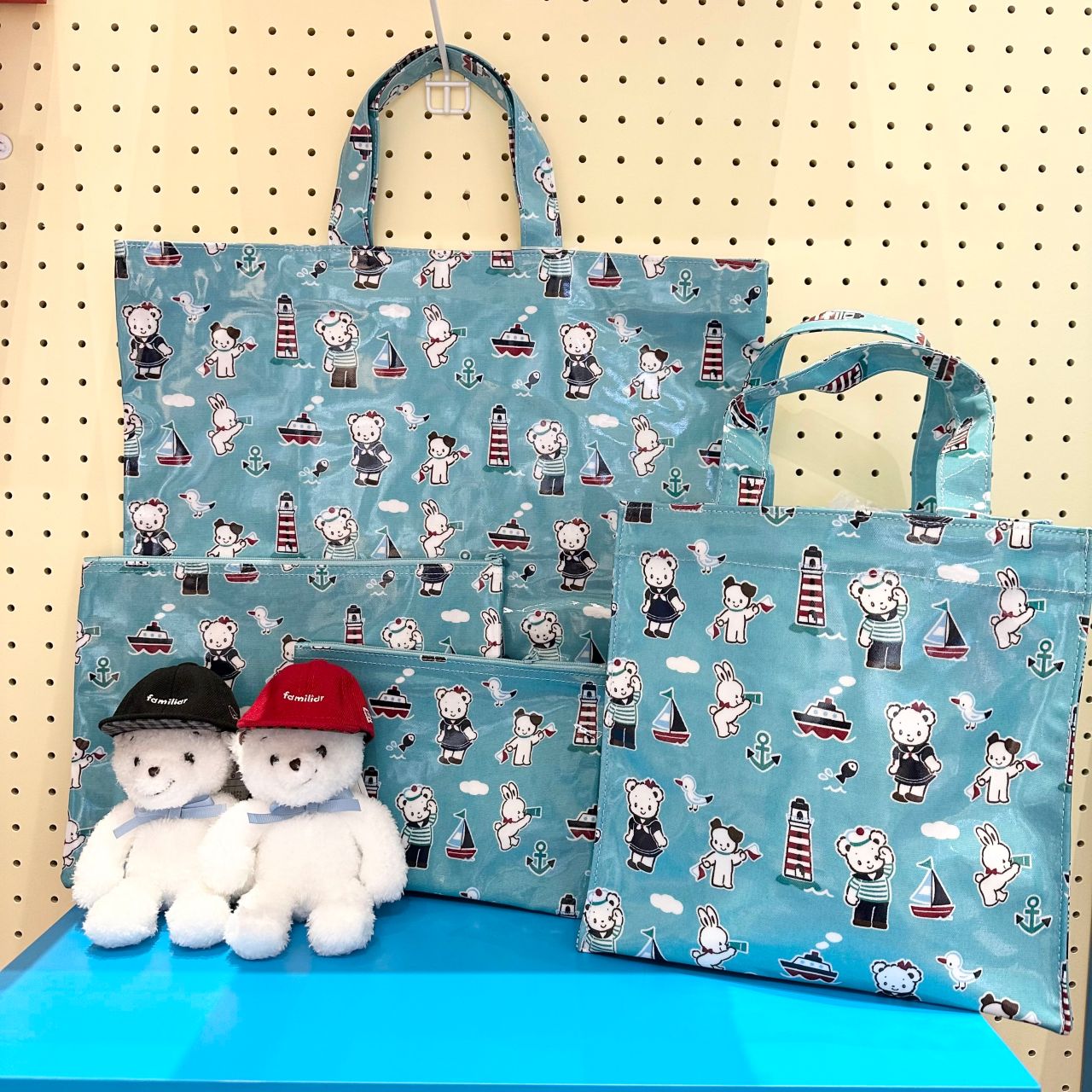 夏にぴったり！マリン柄アイテム｜ファミリアルクアイーレ店の公式ブログ