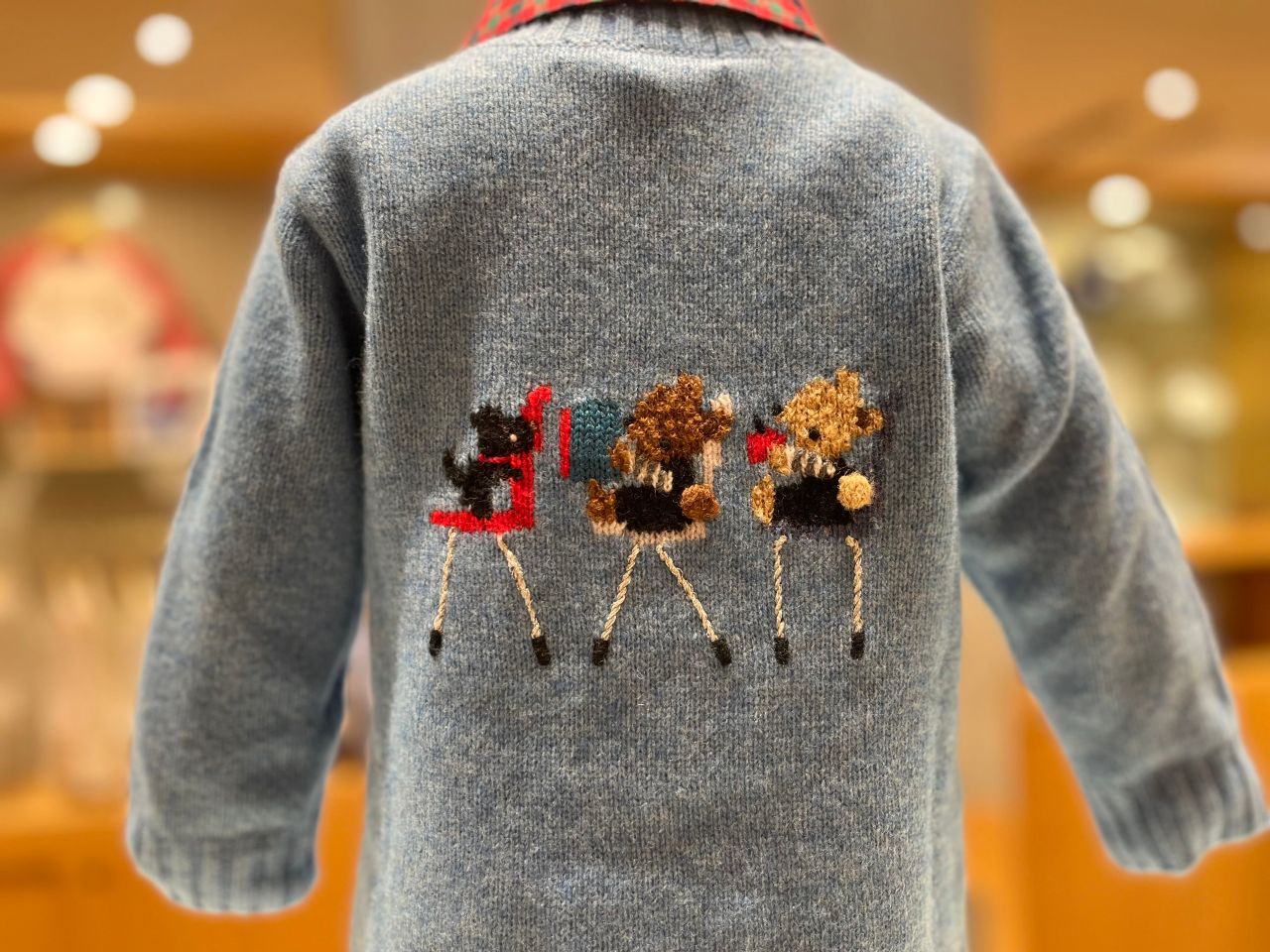 お気に入りを見つけよう！冬のニットコレクション｜ファミリア代官山店