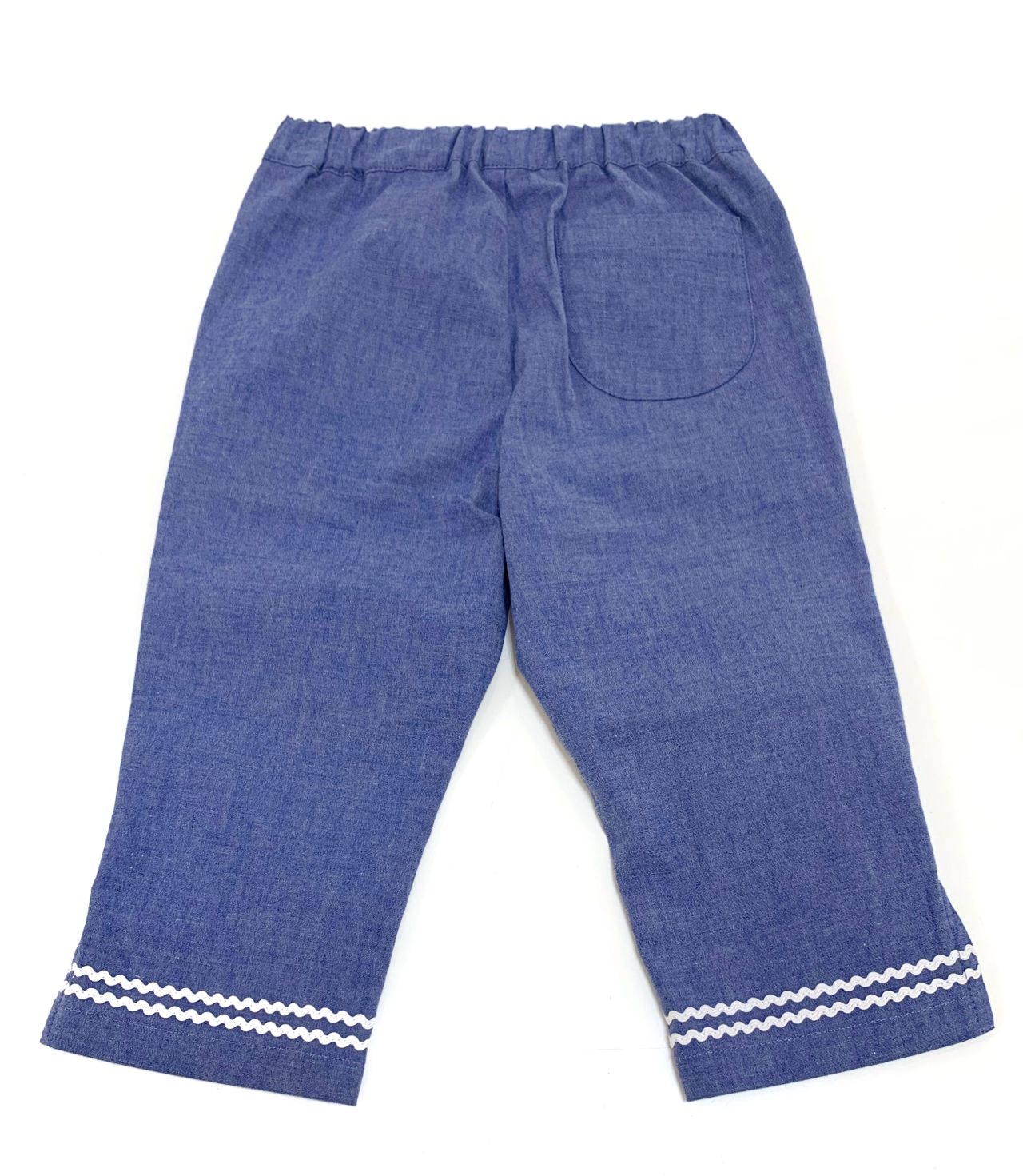 爽やか素材で夏も快適！ファミリアのショートパンツ♪｜ファミリア福岡