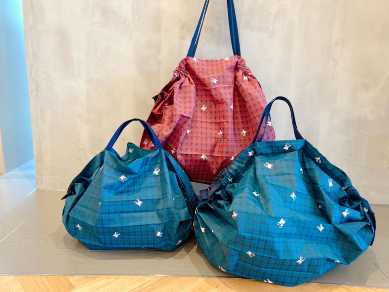 シュパット・エコバッグ」青系チェック柄販売中！｜ファミリア代官山店