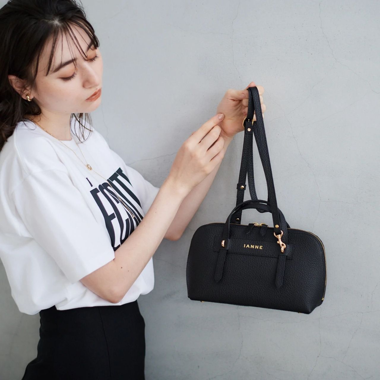 ミニバッグ好きな方へオススメ多機能ポシェット♪オムレット買いました