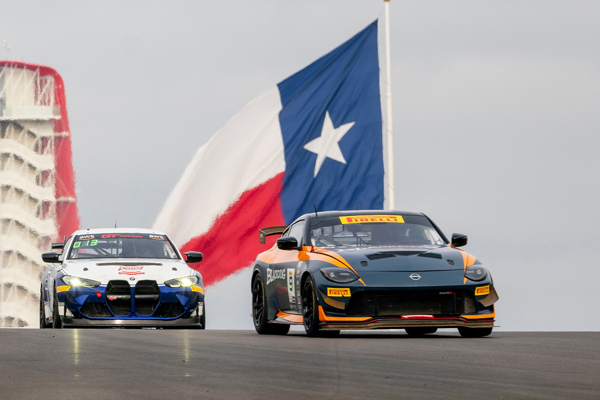 Nissan Z + GT4 Race = A Day of Thrills - A Girls Guide to Cars