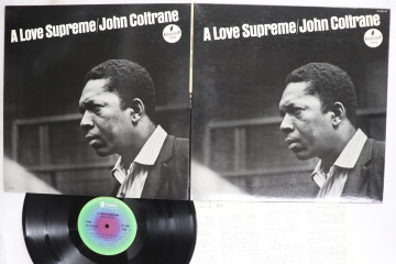 Beverly Kenney - Snuggled On Your Shoulder レコードの通販店・販売