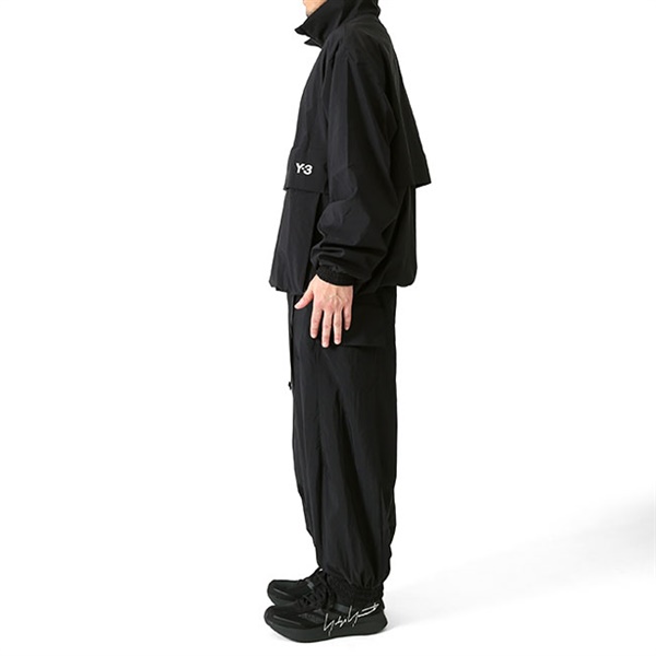 Y-3 ワイスリー オーバーサイズ ハーフジップ ナイロンプルオーバー