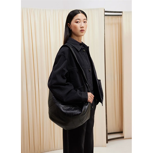 LEMAIRE ルメール LARGE CROISSANT BAG ナッパレザー ラージ