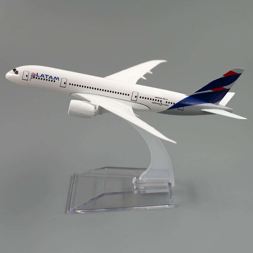 LATAM航空 航空機モデル 1/400 LATAM航空 航空機モデル 1/400