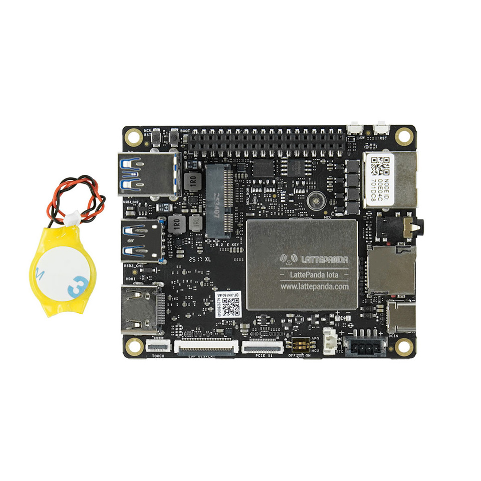 LattePanda IOTA 手のひらサイズの x86 シングルボードコンピュータ