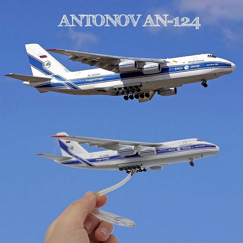Antonov-プラスチック製の飛行機モデルan124,ゴッドマス124,1/400